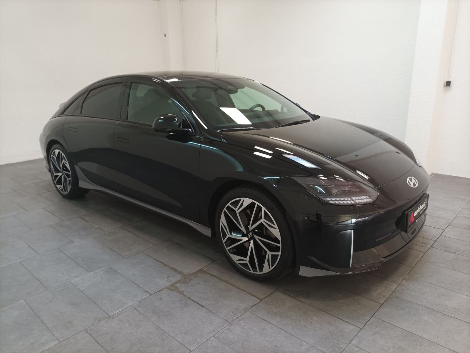 Hyundai IONIQ 6 Limousine HYUNDAI IONIQ 6 77,4kWh 239kW Allradantrieb Techniq Limousine