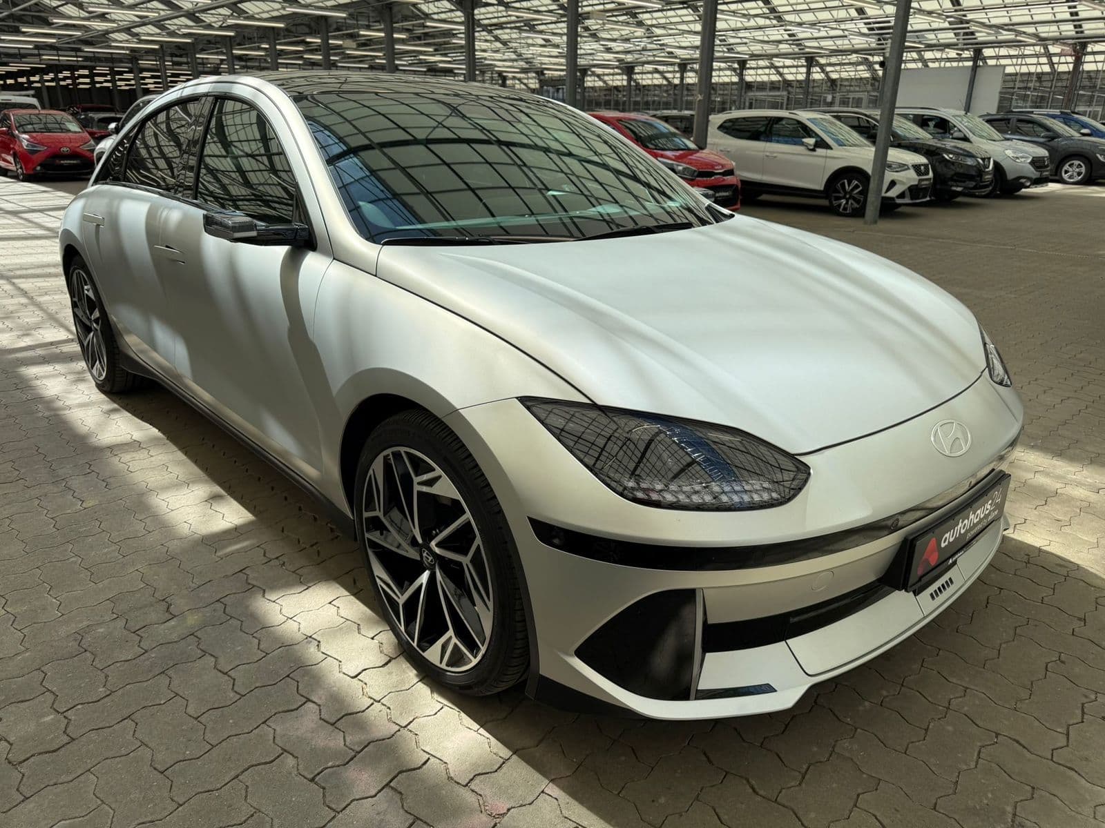Hyundai IONIQ 6 Limousine HYUNDAI IONIQ 6 77,4kWh 168kW Dynamiq Limousine #1