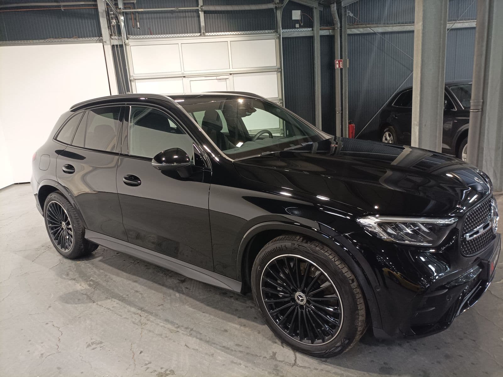Mercedes-Benz GLC-Klasse SUV / Crossover / Geländewagen MERCEDES GLC GLC 220 d 4MATIC Autom. Sports Utility Vehicle #1