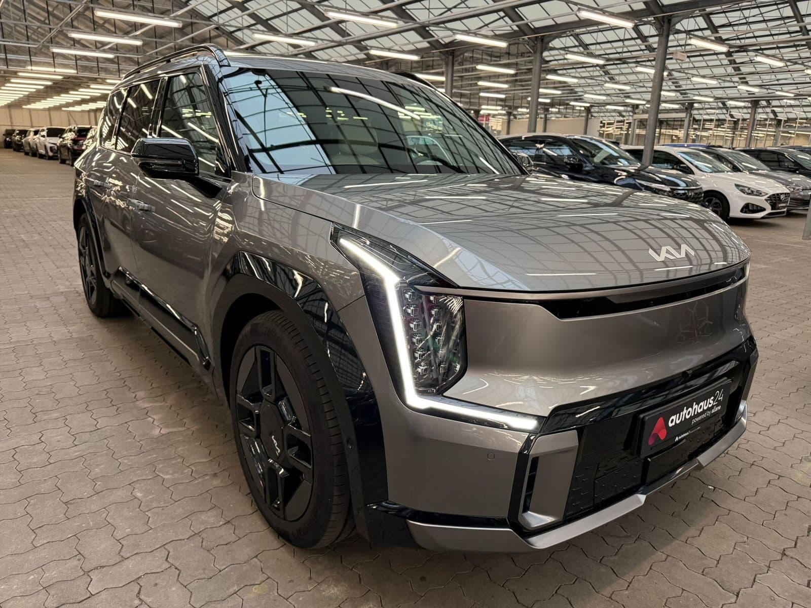 Kia EV9 SUV / Crossover / Geländewagen KIA EV9 283 kW Allrad GT-line Launch Edition Sports Utility Vehicle #1