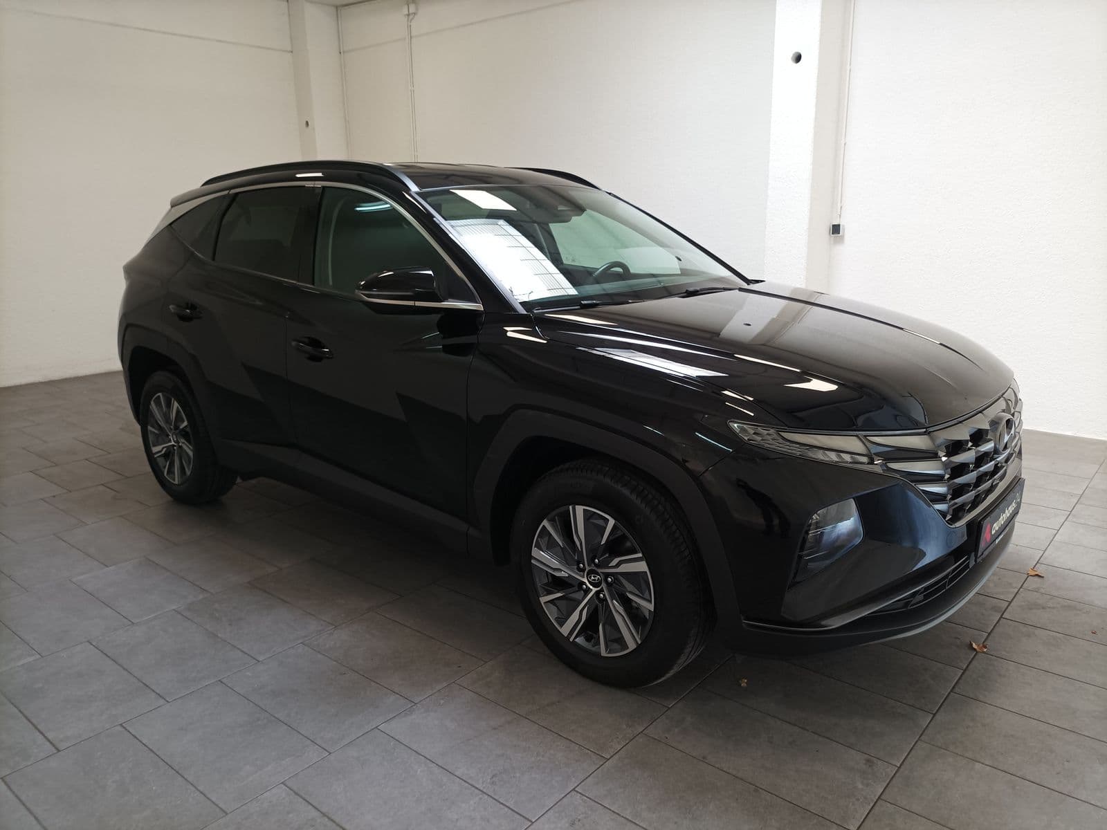 Hyundai Tucson SUV / Crossover / Geländewagen HYUNDAI Tucson 1.6 T-GDI 169kW Hybrid Trend Auto 4WD Sports Utility Vehicle #1