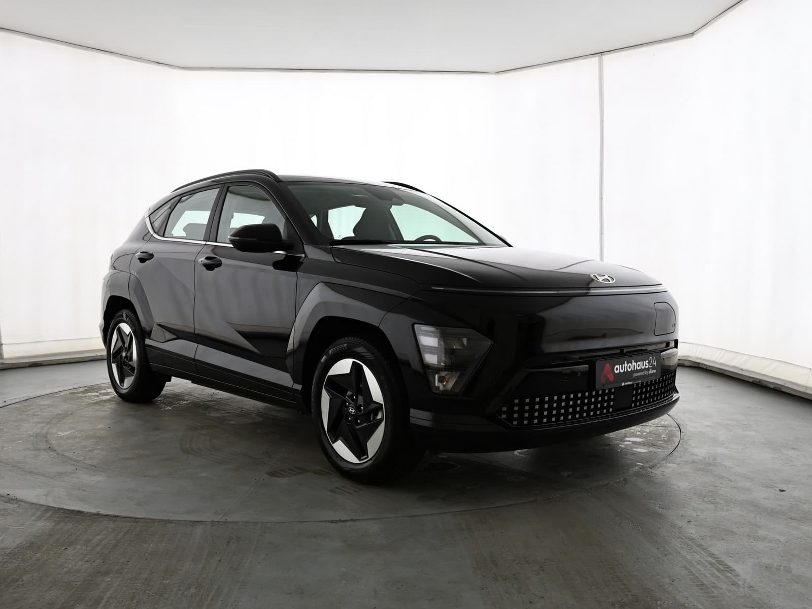 Hyundai Kona SUV / Crossover / Geländewagen HYUNDAI Kona ELEKTRO 115kW Advantage Sports Utility Vehicle #1