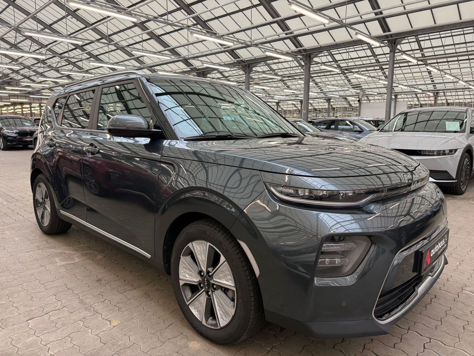 Kia Soul Limousine KIA e-Soul 150kW Inspiration Schräghecklimousine #1