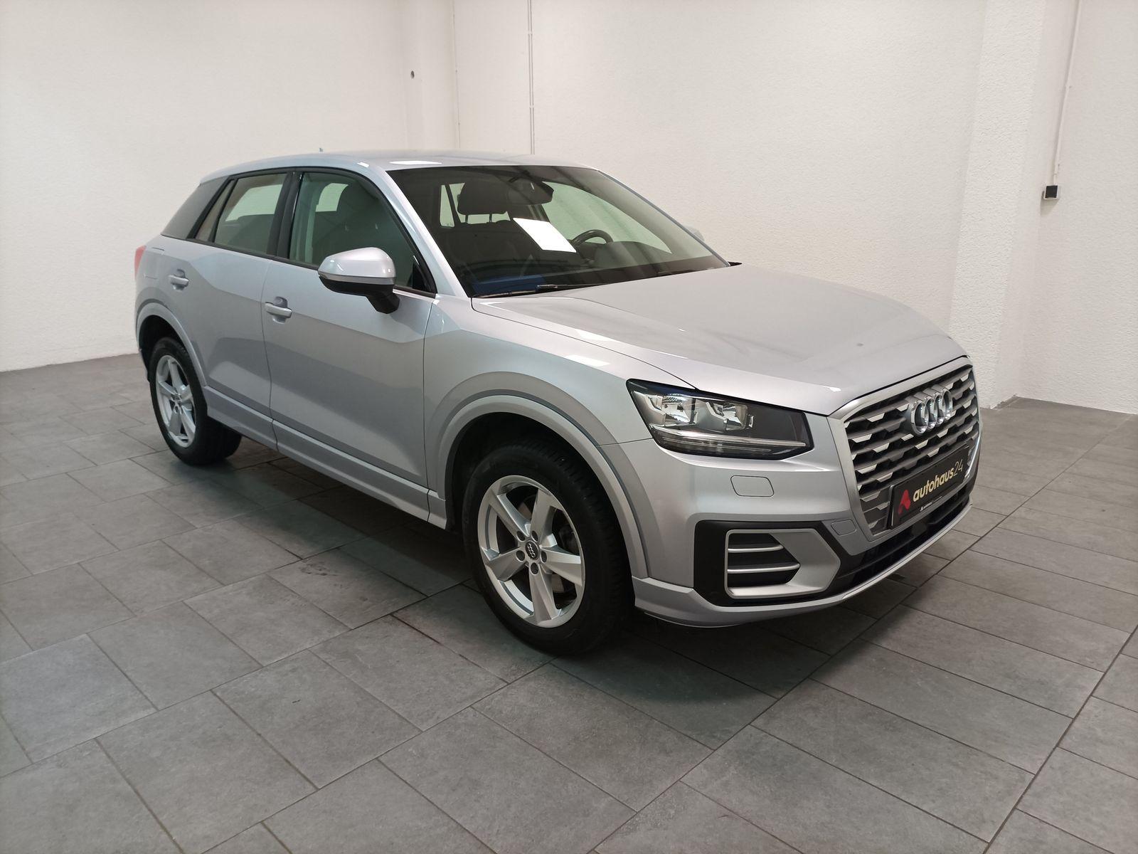 Audi Q2 SUV / Crossover / Geländewagen AUDI Q2 1.0 TFSI ultra Sports Utility Vehicle