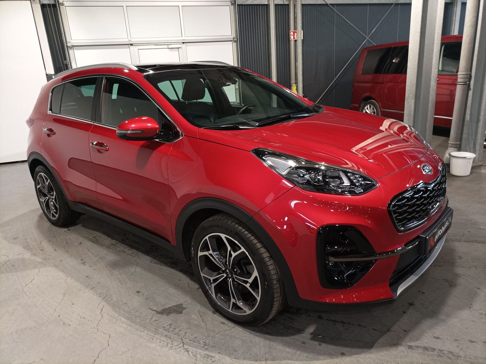 Kia Sportage SUV / Crossover / Geländewagen KIA Sportage 1.6 T-GDI DCT 4WD Vision Sports Utility Vehicle