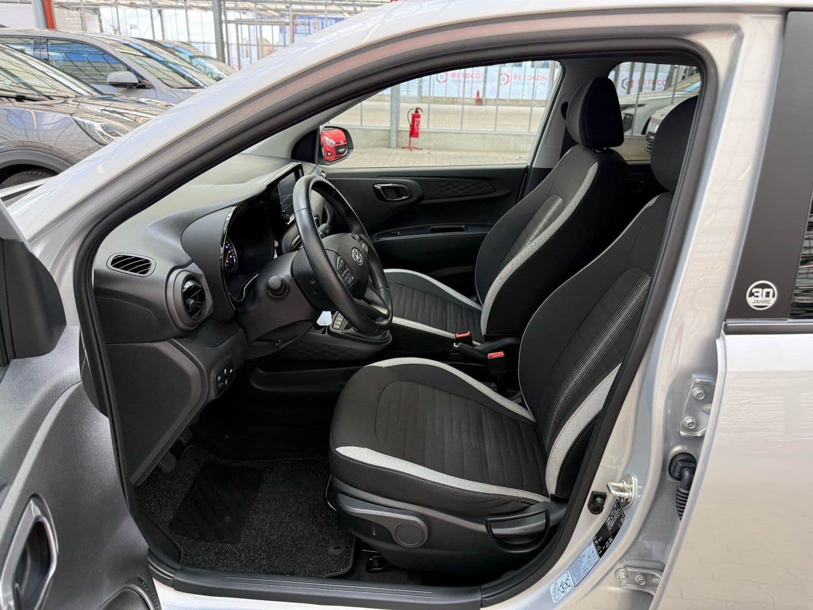 Hyundai i10 Kleinwagen i10 1.0 Edition 30 (EURO 6d) #8