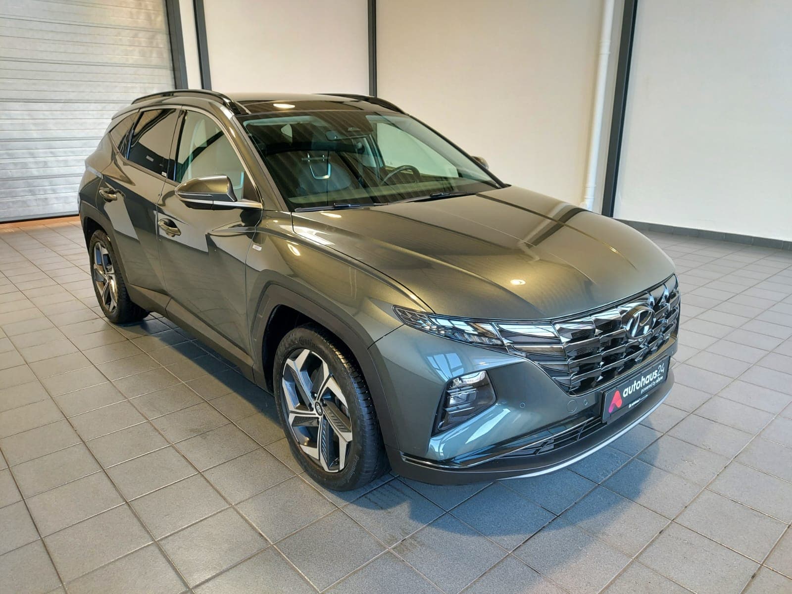 Hyundai Tucson SUV / Crossover / Geländewagen HYUNDAI Tucson 1.6 Turbo Intro Edition Allrad Sports Utility Vehicle