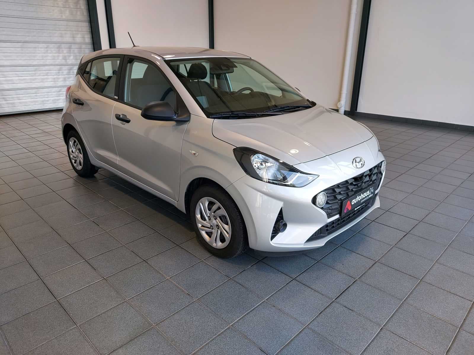 Hyundai i10 Schräghecklimousine HYUNDAI i10 1.0 Pure Schräghecklimousine