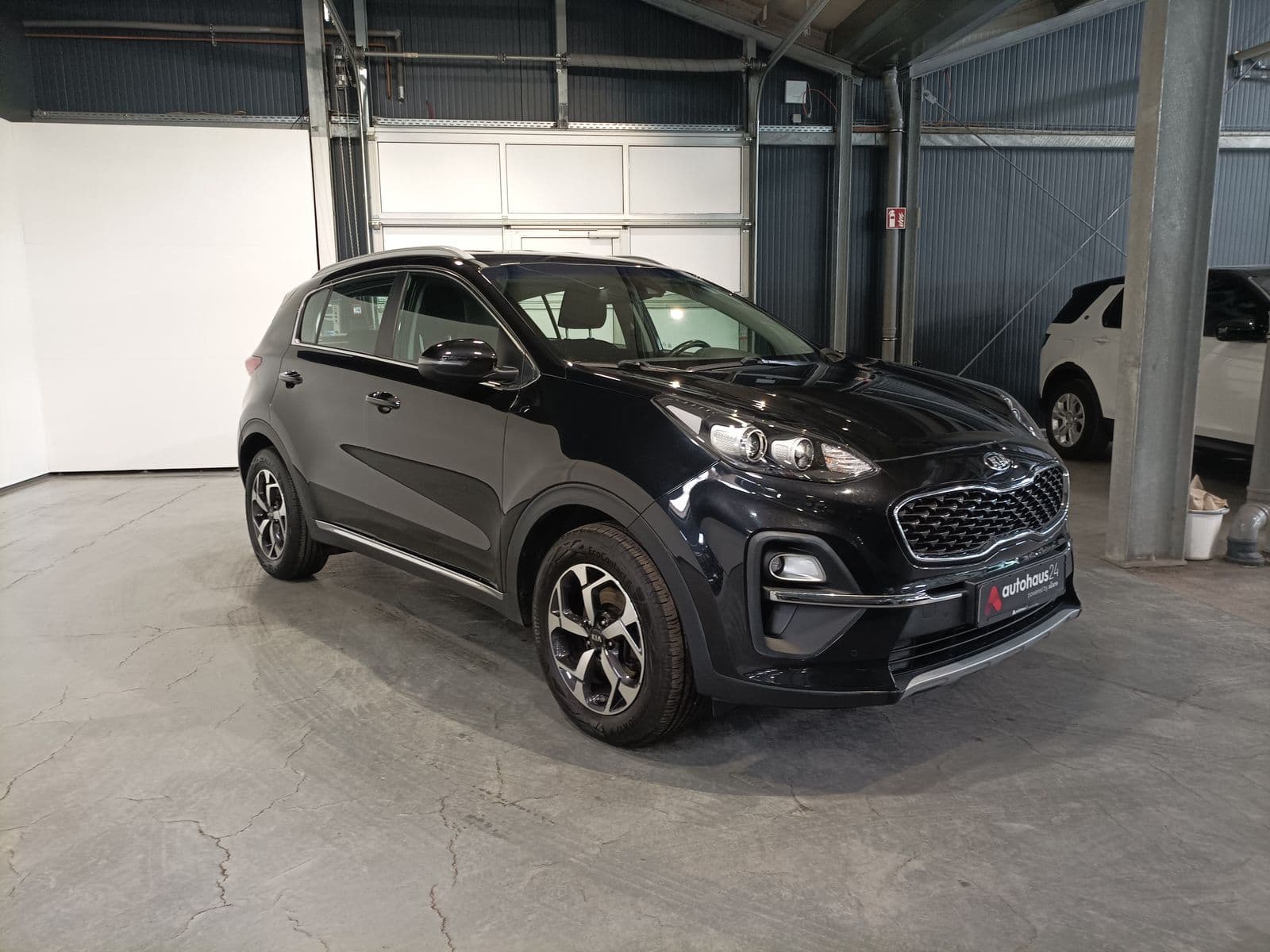 Kia Sportage SUV / Crossover / Geländewagen KIA Sportage 1.6 T-GDI 2WD Vision Sports Utility Vehicle #1