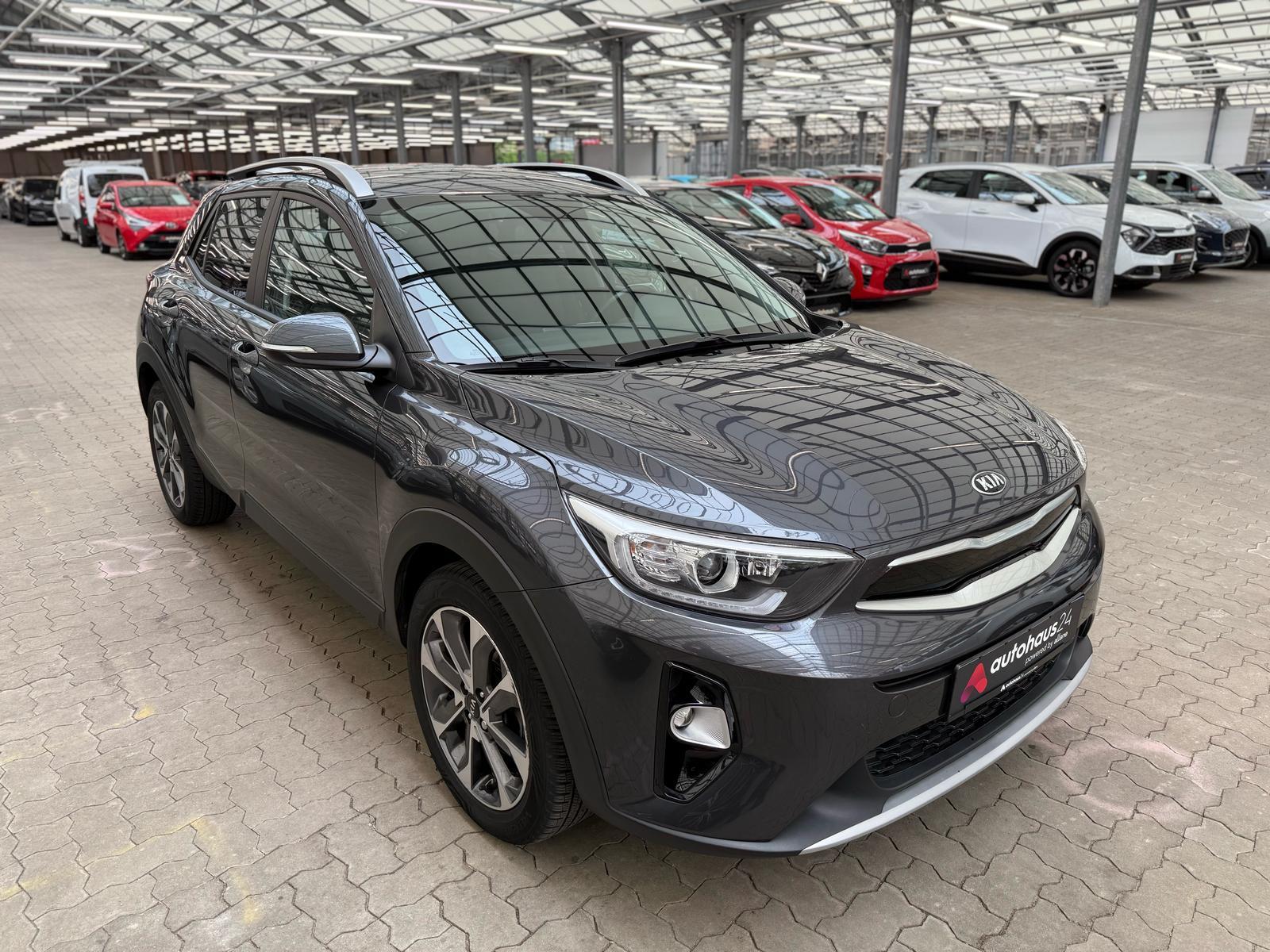 Kia Stonic SUV / Crossover / Geländewagen KIA Stonic 1.0 T-GDI 100 Vision Sports Utility Vehicle