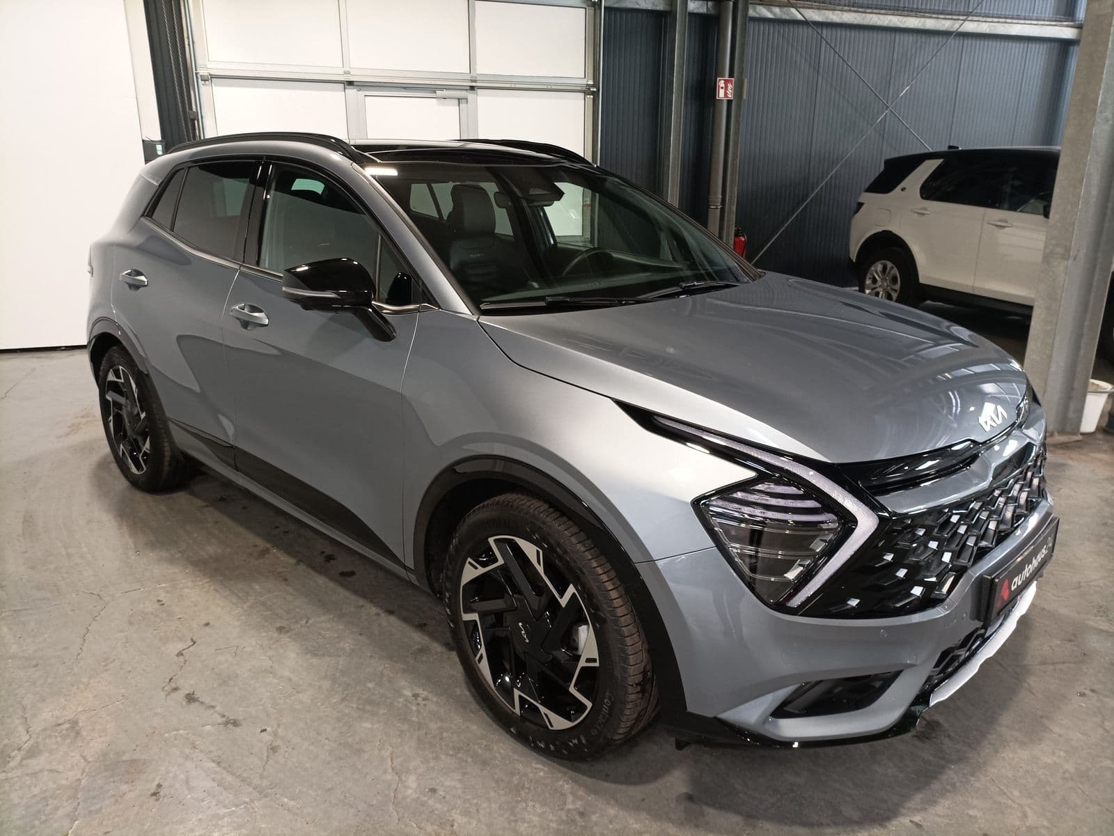 Kia Sportage SUV / Crossover / Geländewagen KIA Sportage 1.6 T-GDI DCT 4WD GT line Sports Utility Vehicle #1