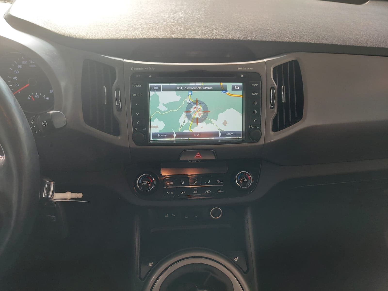 Kia Sportage Andere Sportage 1.6 GDI FIFA World Cup Edition 2WD #11