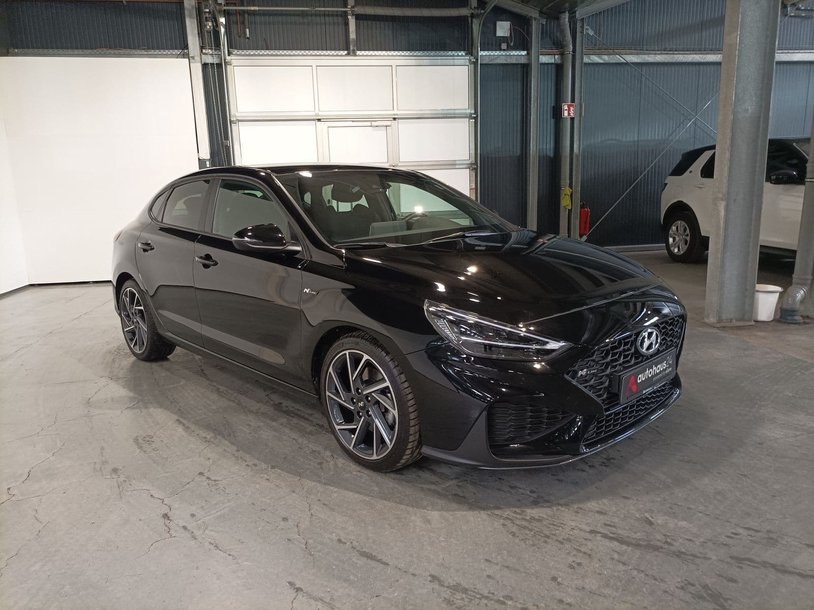 Hyundai i30 Limousine HYUNDAI i30 1.5 T-GDI Hybrid N Line DCT Fastback Schräghecklimousine #1