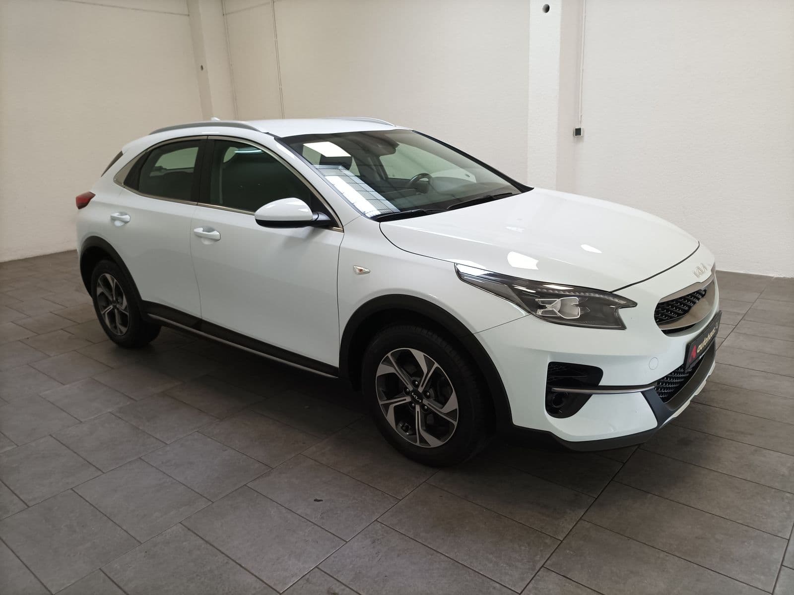 Kia XCeed SUV / Crossover / Geländewagen KIA Ceed 1.0 T-GDI 88kW Edition 7 Schräghecklimousine #1
