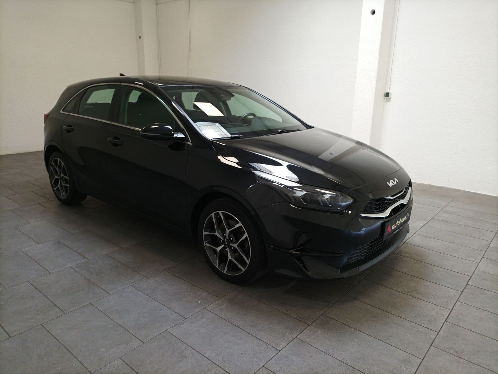 Kia Ceed Limousine KIA Ceed 1.5 T-GDI Vision Schräghecklimousine #1