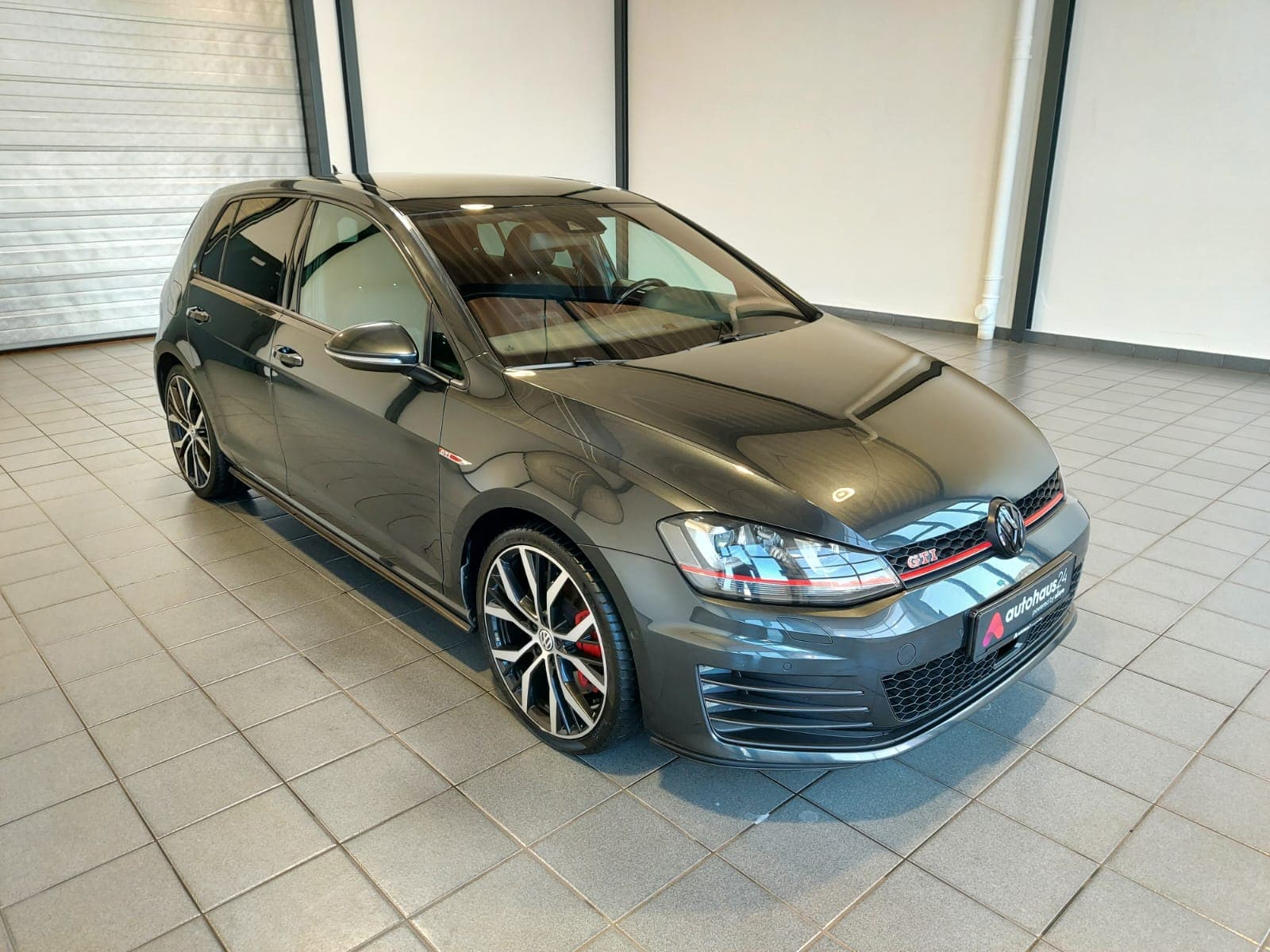 Volkswagen Golf Limousine VOLKSWAGEN Golf 1.4 TSI Highline Schräghecklimousine