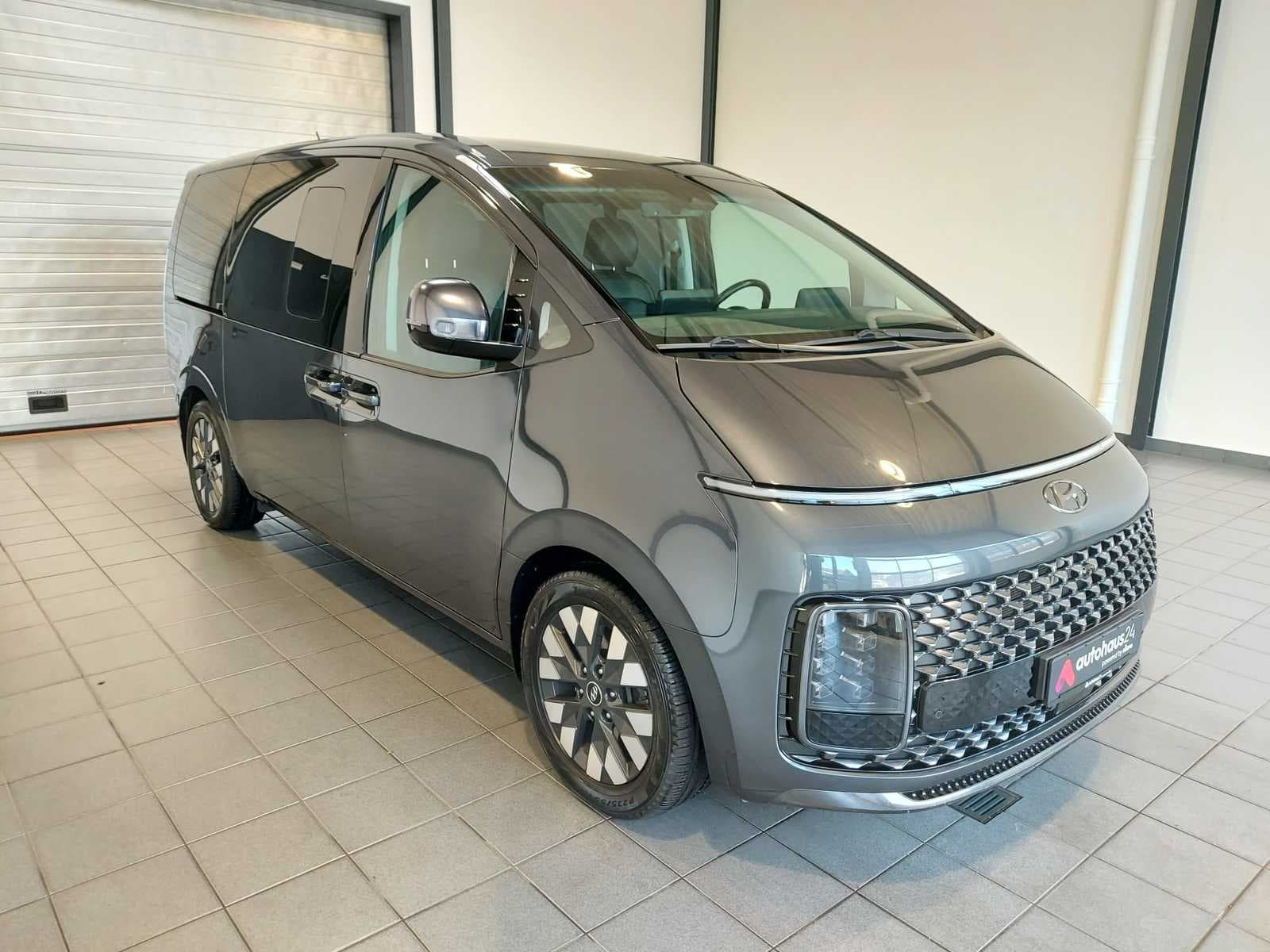 Hyundai Staria Kleinbus / Van HYUNDAI Staria 2.2 CRDi Signature Automatik 2WD Van #1