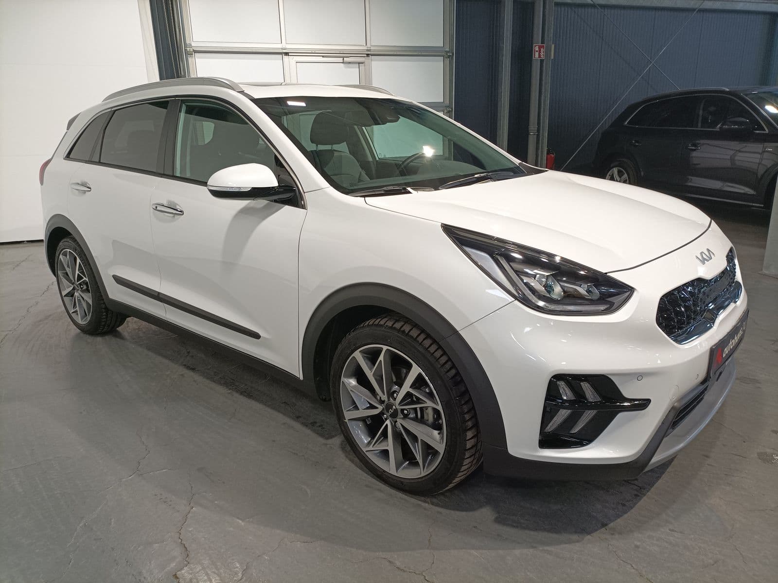 Kia Niro SUV / Crossover / Geländewagen KIA Niro 1.6 GDI Hybrid Spirit Schräghecklimousine #1