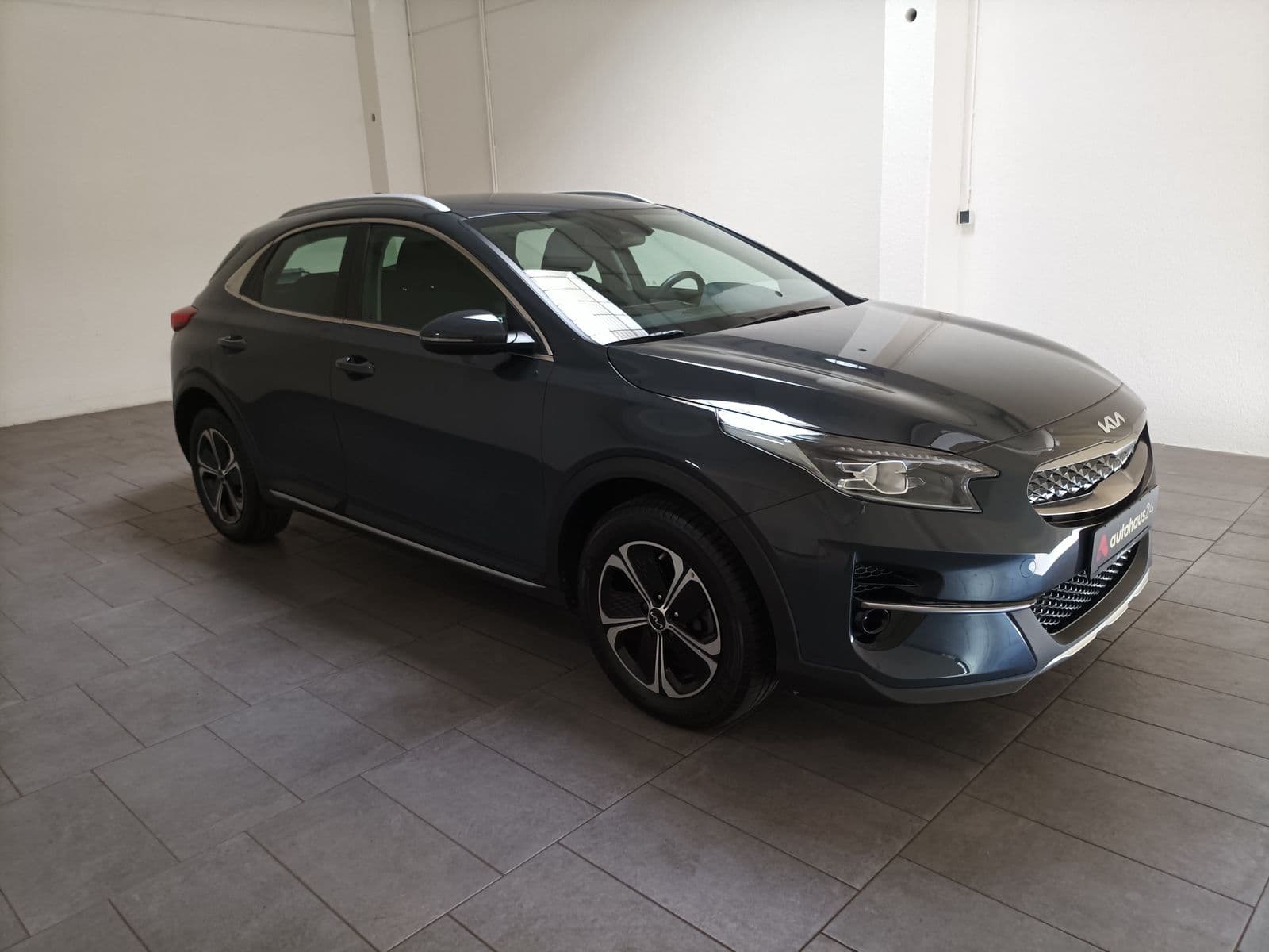 Kia XCeed SUV / Crossover / Geländewagen KIA XCeed 1.6 GDI Plug-In Hybrid DCT6 Vision Sports Utility Vehicle #1