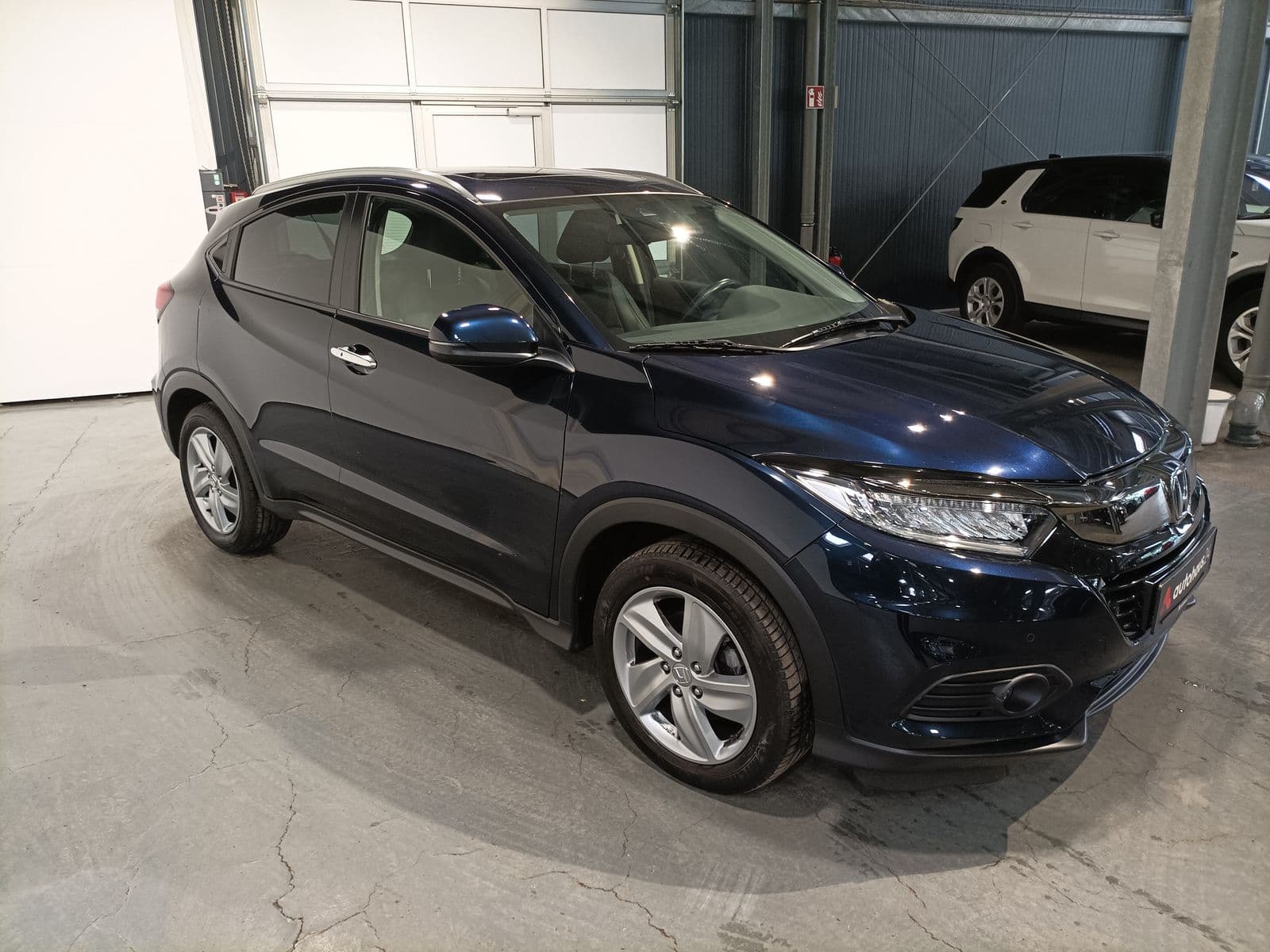 Honda HR-V SUV / Crossover / Geländewagen HONDA HR-V 1.5 i-VTEC Comfort Sports Utility Vehicle #1