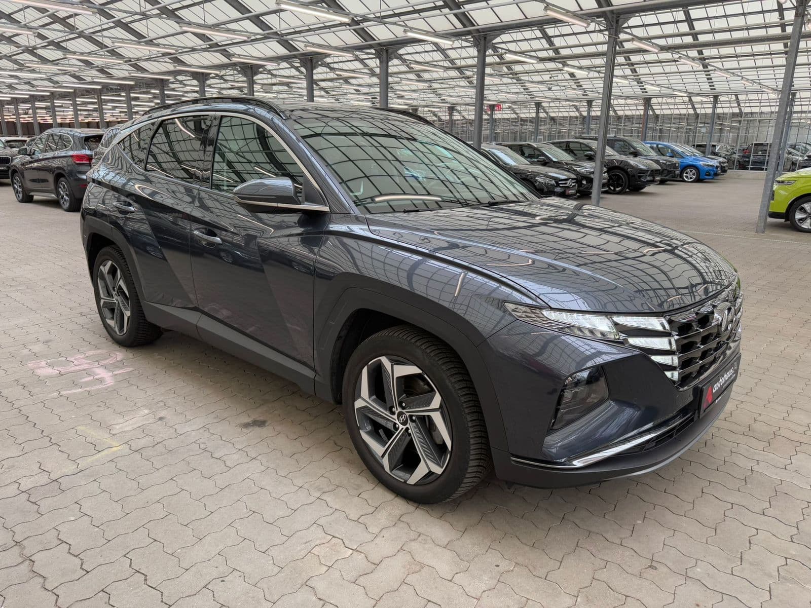 Hyundai Tucson SUV / Crossover / Geländewagen HYUNDAI Tucson 1.6 T-GDI Plug-in Hybrid 4WD Auto Sports Utility Vehicle #1