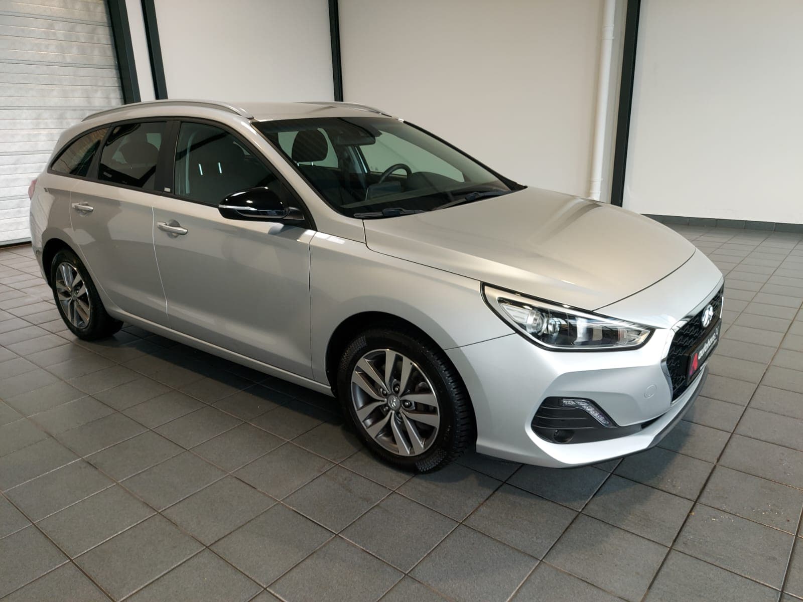 Hyundai i30 Kombi HYUNDAI i30 1.4 T-GDI Family+ Kombi #1