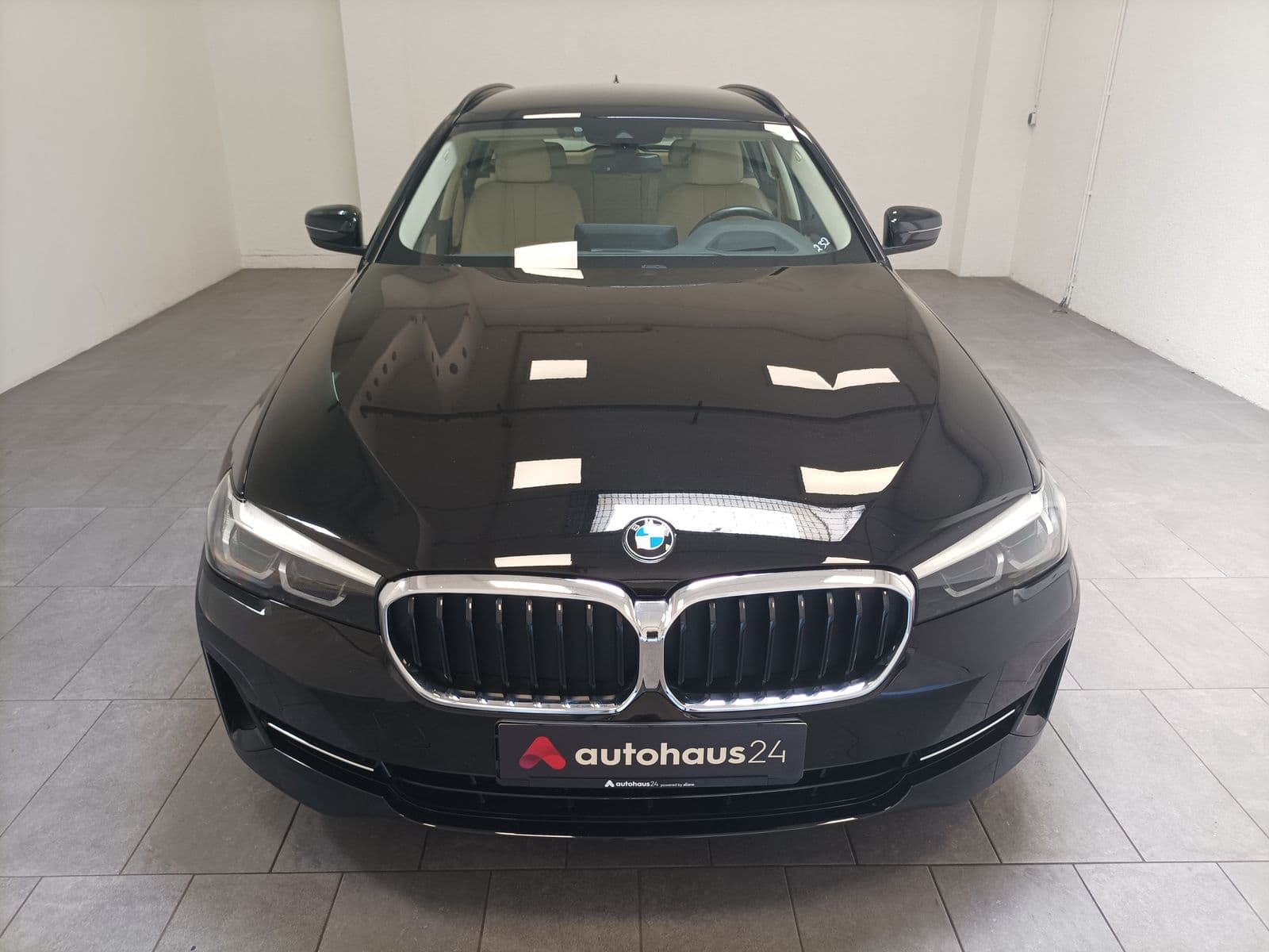 BMW 5er-Reihe Kombi BMW 5er-Reihe 520d Touring Kombi #1