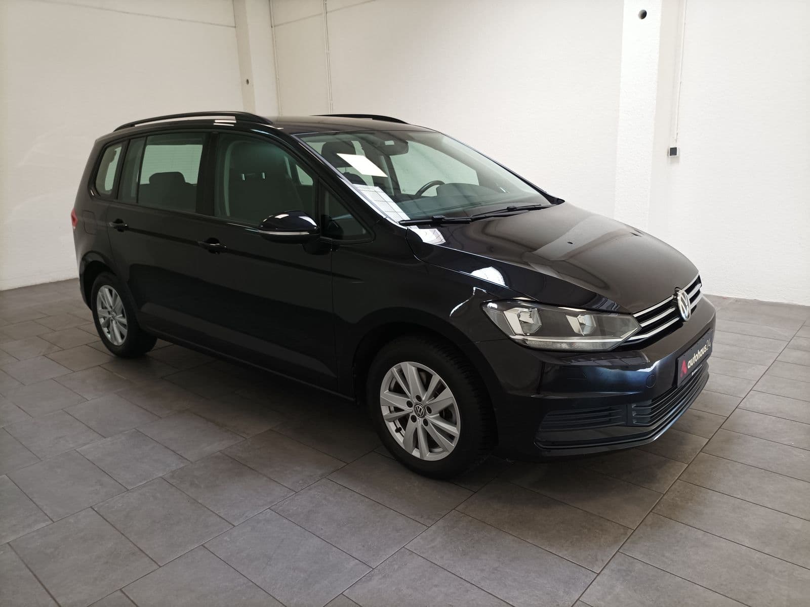 Volkswagen Touran Kleinbus / Van VOLKSWAGEN Touran 2.0 TDI SCR 85kW Comfortline Kompaktvan #1