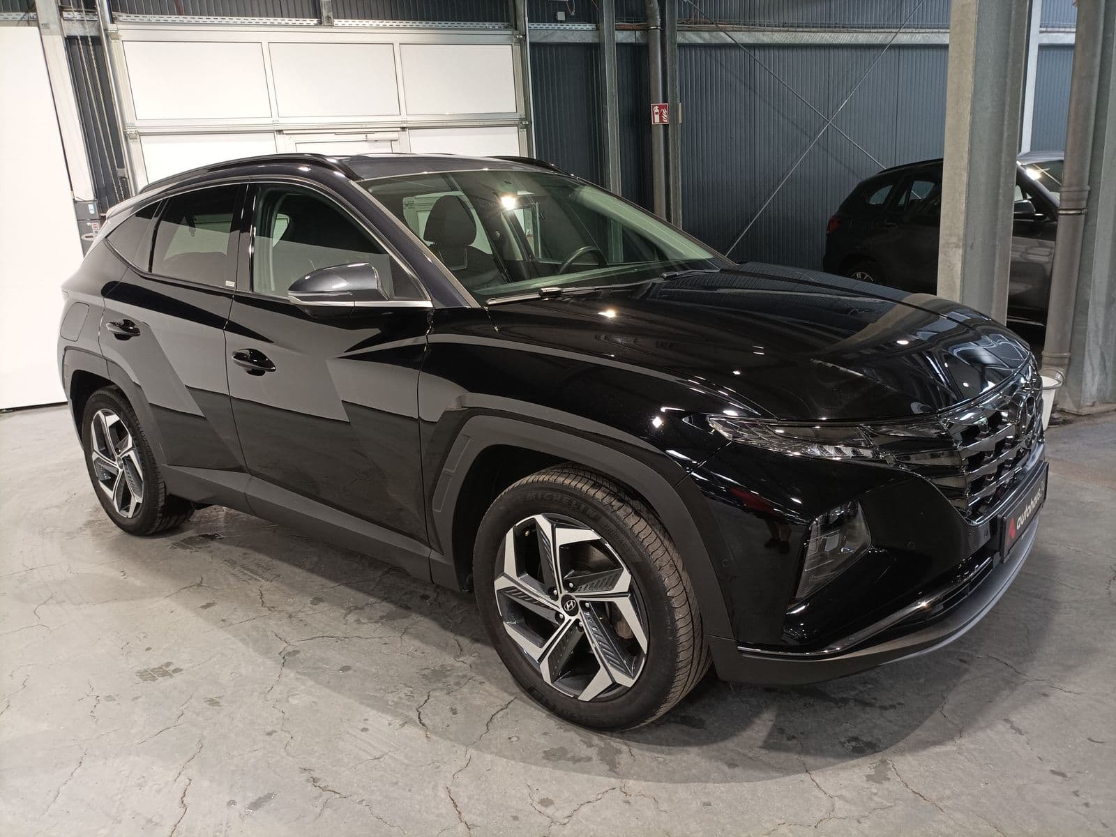 Hyundai Tucson SUV / Crossover / Geländewagen HYUNDAI Tucson 1.6 T-GDI Plug-in Hybrid 4WD Auto Sports Utility Vehicle #1