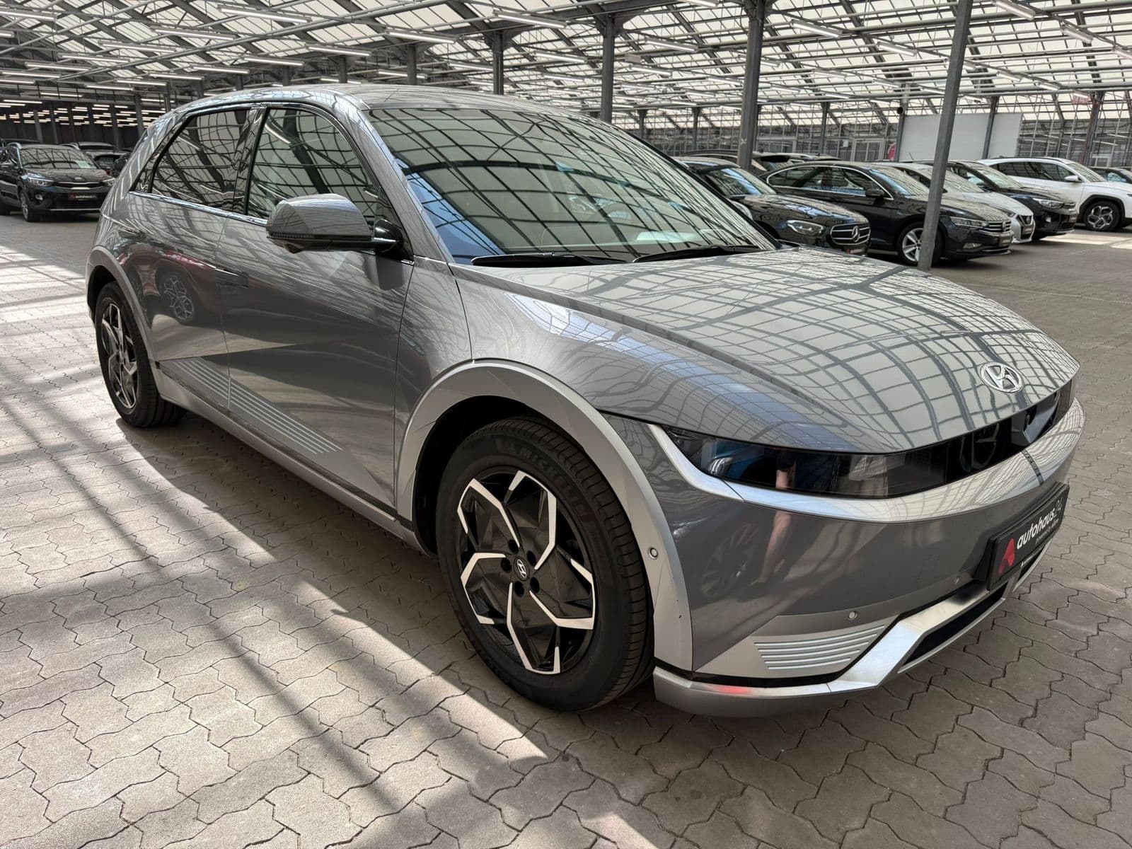 Hyundai IONIQ 5 Limousine HYUNDAI IONIQ 5 72,6 kWh 160 kW Heckantrieb Sports Utility Vehicle #1