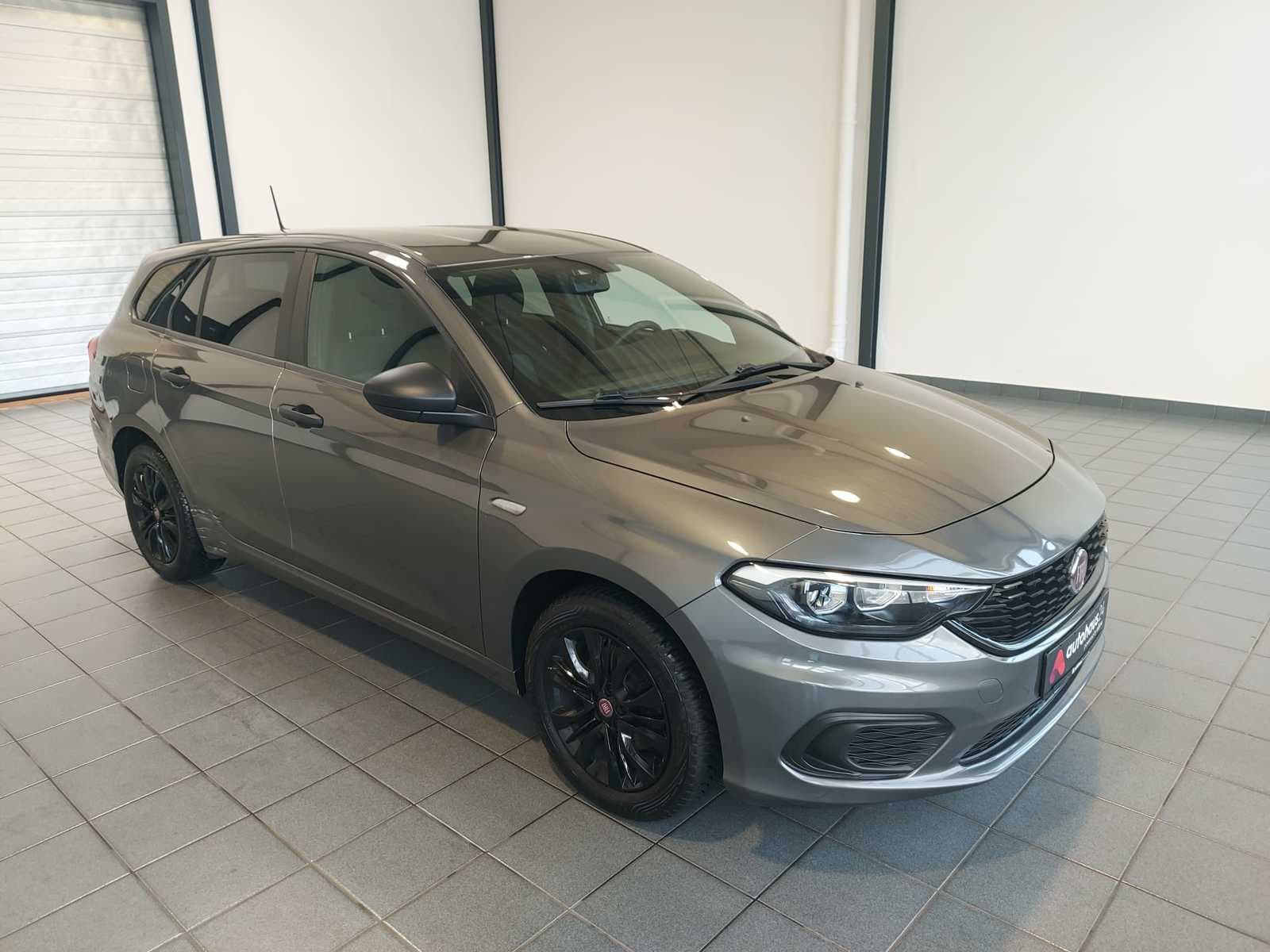 Fiat Tipo Kombi FIAT Tipo 1.4 16V POP Limousine #1