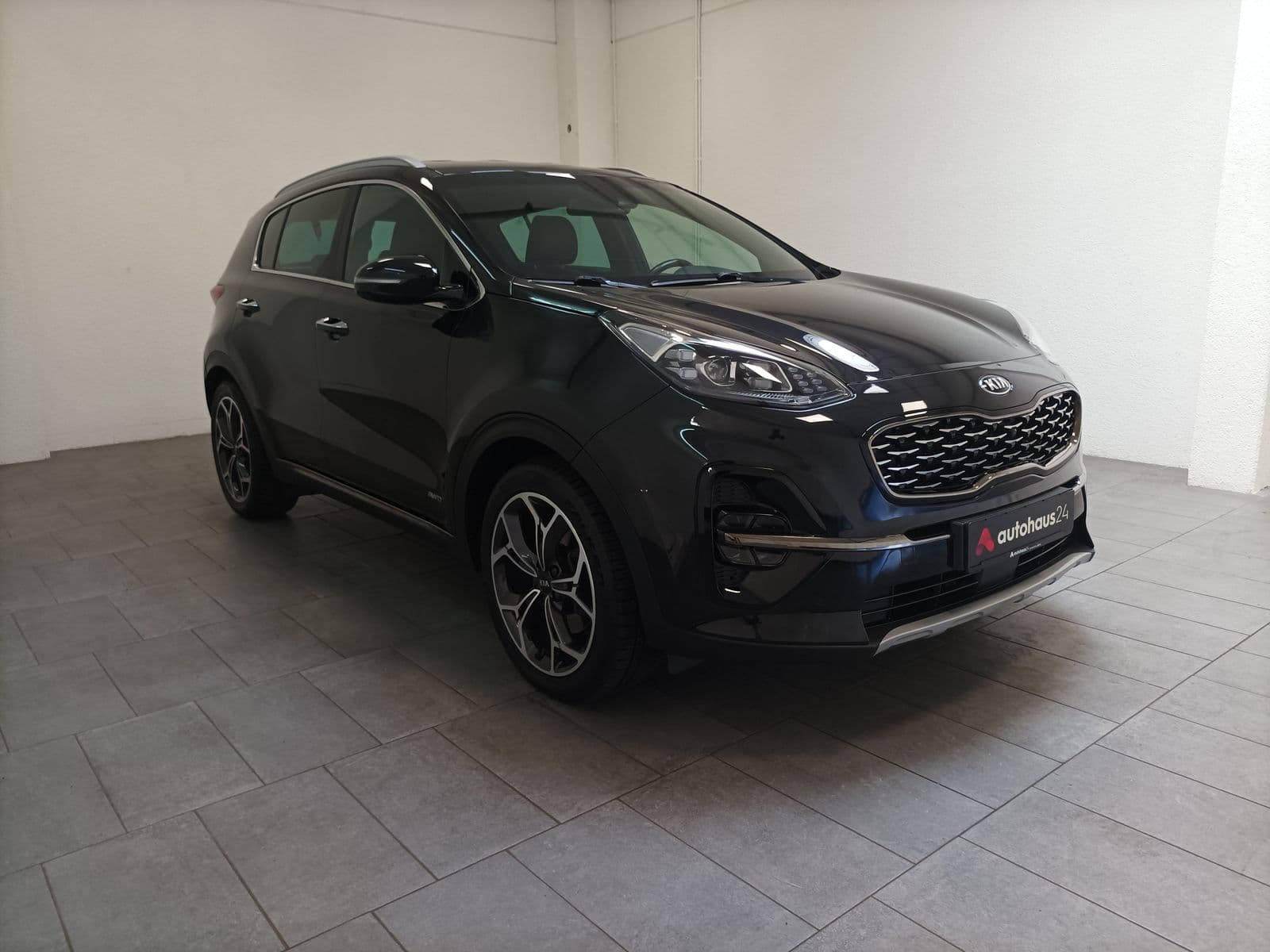Kia Sportage SUV / Crossover / Geländewagen KIA Sportage 2.0 CRDi 185 AWD GT line Automatik Sports Utility Vehicle #1
