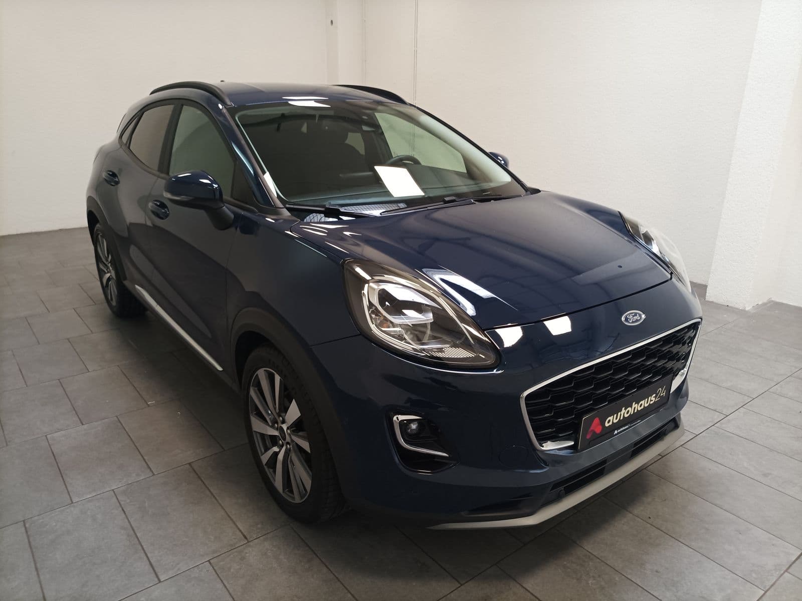 Ford Puma SUV / Crossover / Geländewagen FORD Puma 1,5 EcoBlue 88kW ST-Line Sports Utility Vehicle #1