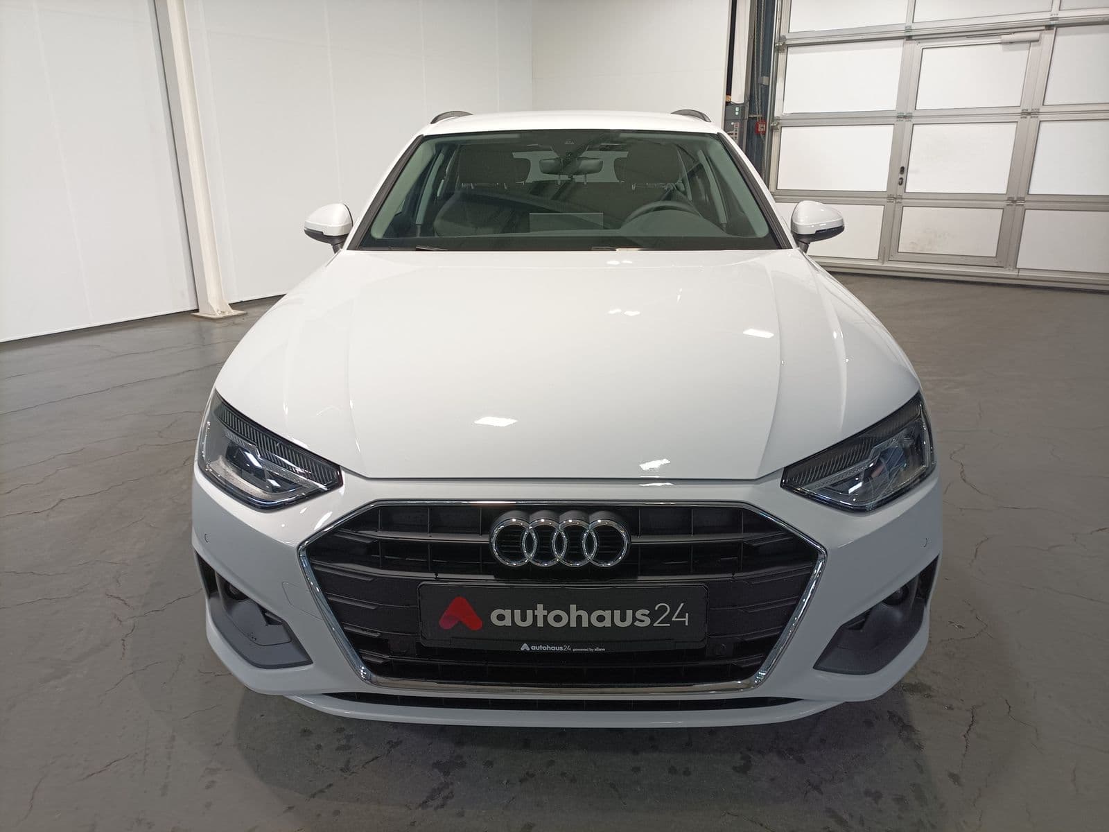 Audi A4 Kombi A4 30 2.0 TDI Avant basis #2