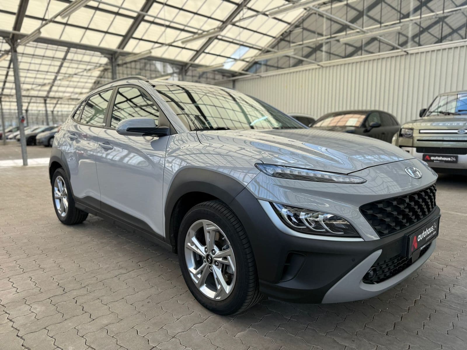Hyundai Kona SUV / Crossover / Geländewagen HYUNDAI Kona 1.6 CRDi 48V-Hybrid Select iMT Sports Utility Vehicle #1