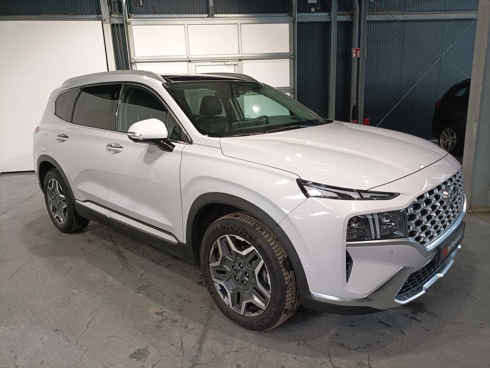 Hyundai Santa Fe SUV / Crossover / Geländewagen HYUNDAI Santa Fe 1.6 T-GDI Plug-in Hybrid 4WD Auto Sports Utility Vehicle #1