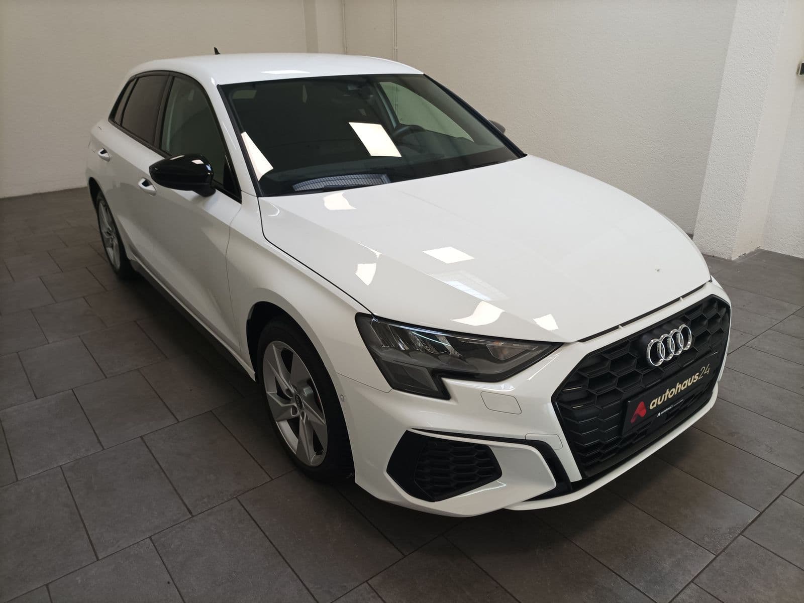 Audi A3 Limousine AUDI A3 45 TFSI e S tronic S line Sportback Sportback #1