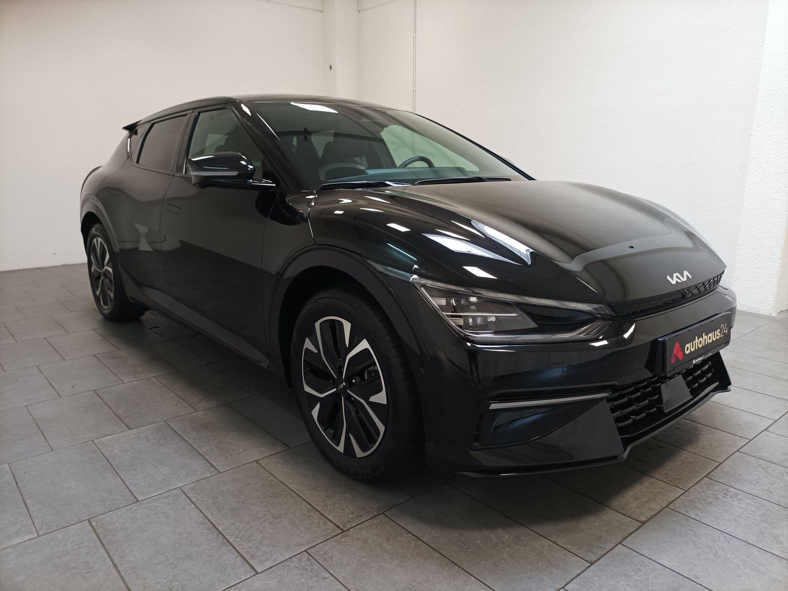Kia EV6 SUV / Crossover / Geländewagen KIA EV6 77,4 kWh 430 kW Allradantrieb GT Sports Utility Vehicle #1