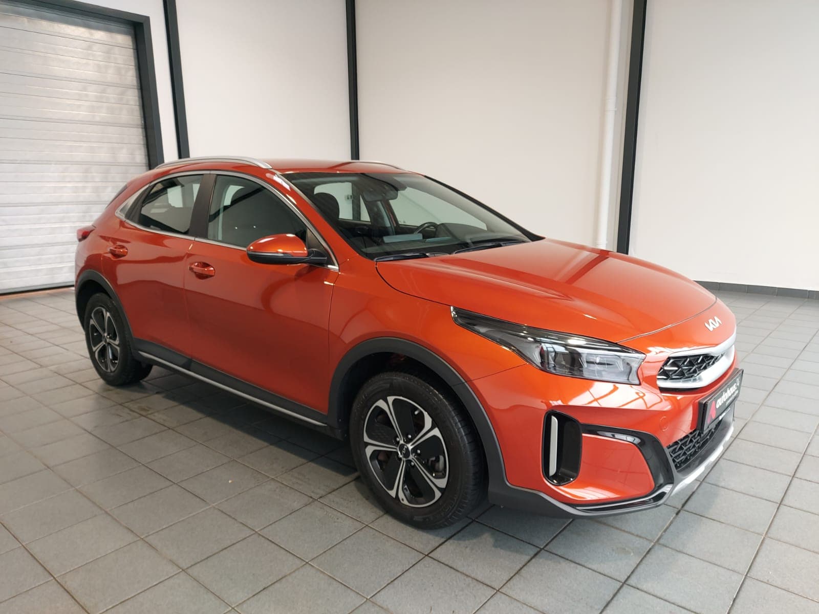 Kia XCeed SUV / Crossover / Geländewagen KIA XCeed 1.6 GDI Plug-In Hybrid DCT6 Vision Sports Utility Vehicle #1