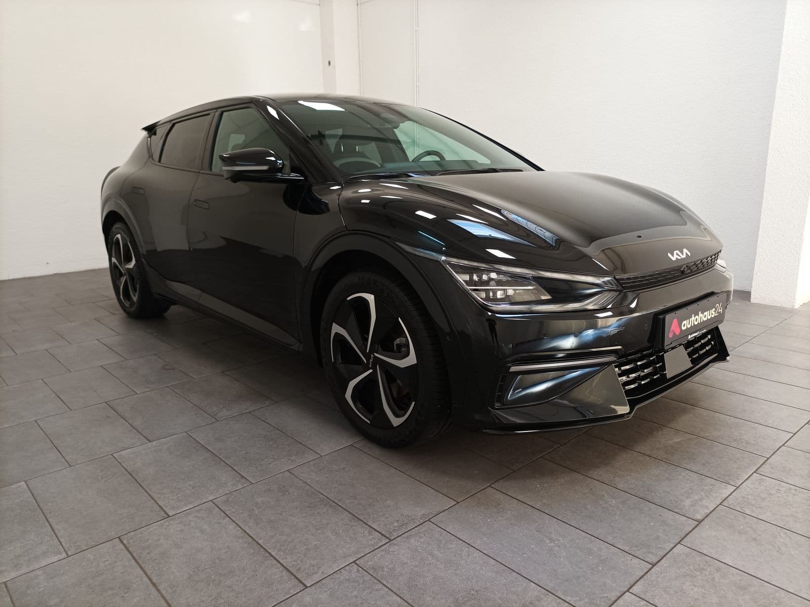 Kia EV6 SUV / Crossover / Geländewagen KIA EV6 77,4 kWh 239 kW Allradantrieb GT-Line Sports Utility Vehicle #1
