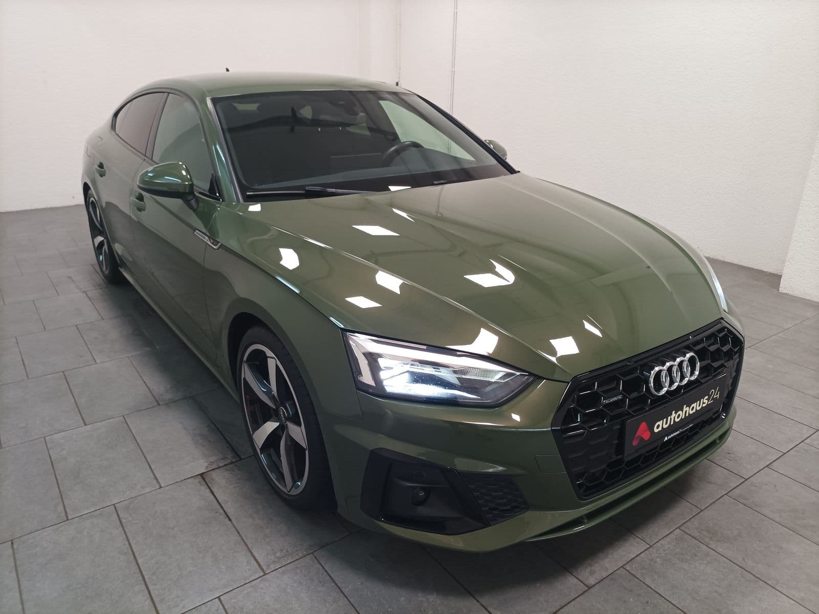 Audi A5 Limousine AUDI A5 40 TFSI S tr quattro Sportb S line Busin Schräghecklimousine #1