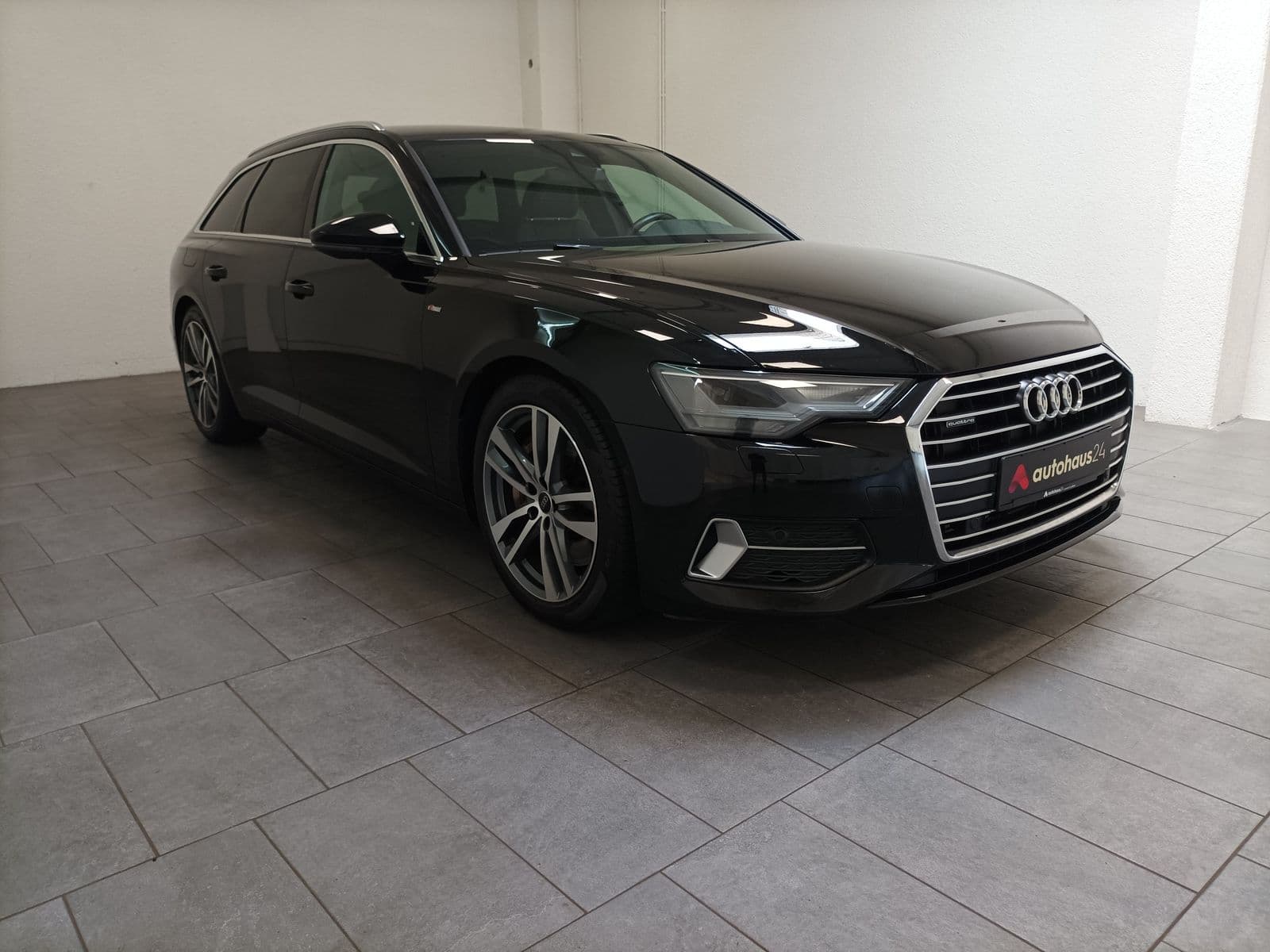 Audi A6 Kombi AUDI A6 50 TFSI e quattro S tr advanced Avant Kombi #1