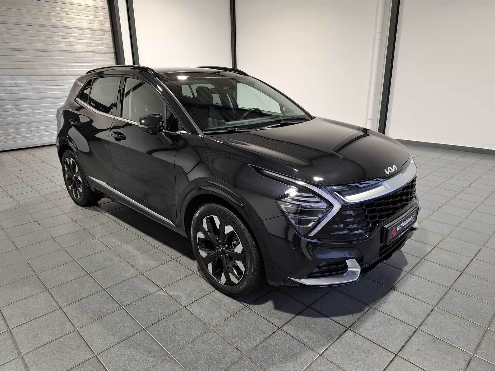 Kia Sportage SUV / Crossover / Geländewagen KIA Sportage 1.6 T-GDI Plug-in Hybrid Auto 4WD Sports Utility Vehicle #1