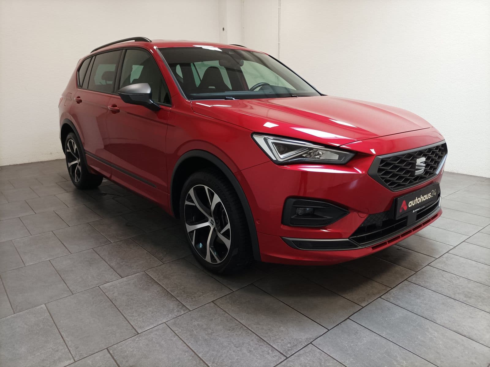 SEAT Tarraco SUV / Crossover / Geländewagen SEAT Tarraco 2.0 TDI 110kW FR Sports Utility Vehicle #1