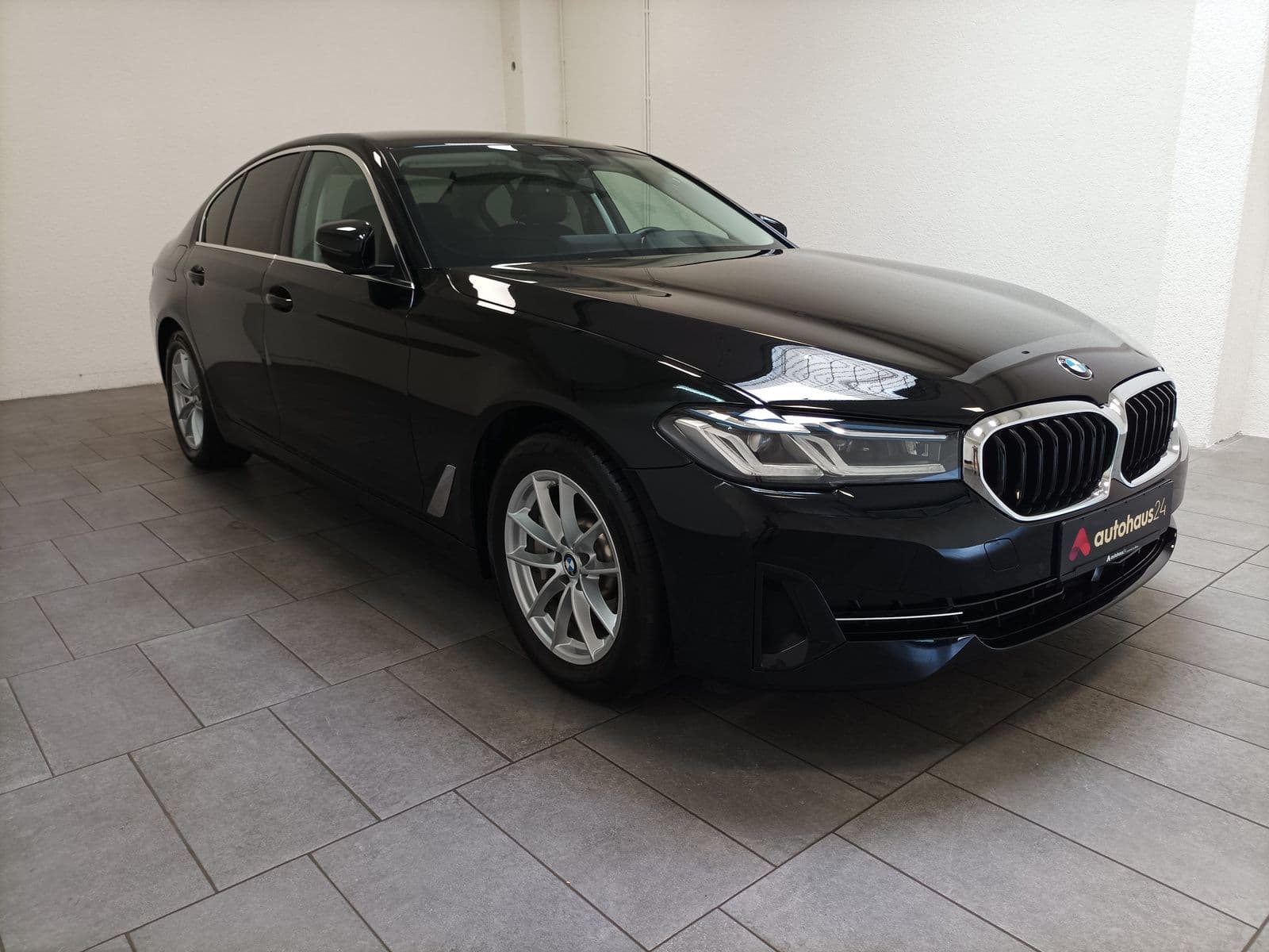 BMW 5er-Reihe Limousine BMW 5er-Reihe 530e Limousine #1