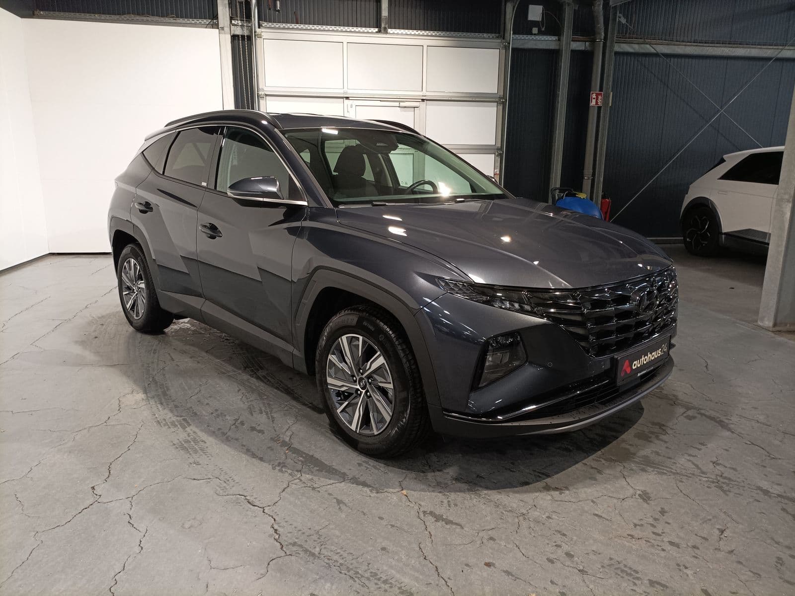 Hyundai Tucson SUV / Crossover / Geländewagen HYUNDAI Tucson 1.6 T-GDI 169kW Hybrid Trend Auto Sports Utility Vehicle #1