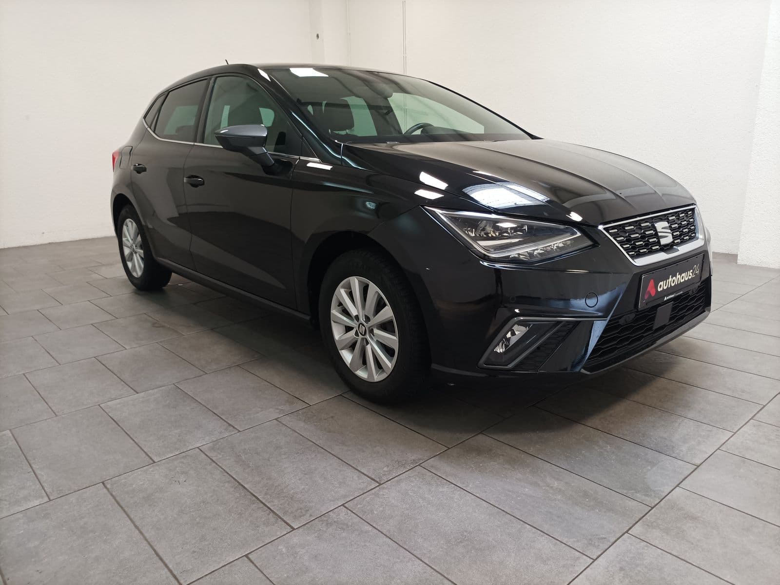 SEAT Ibiza Limousine SEAT Ibiza 1.0 EcoTSI Start&Stop 70kW Reference Schräghecklimousine #1