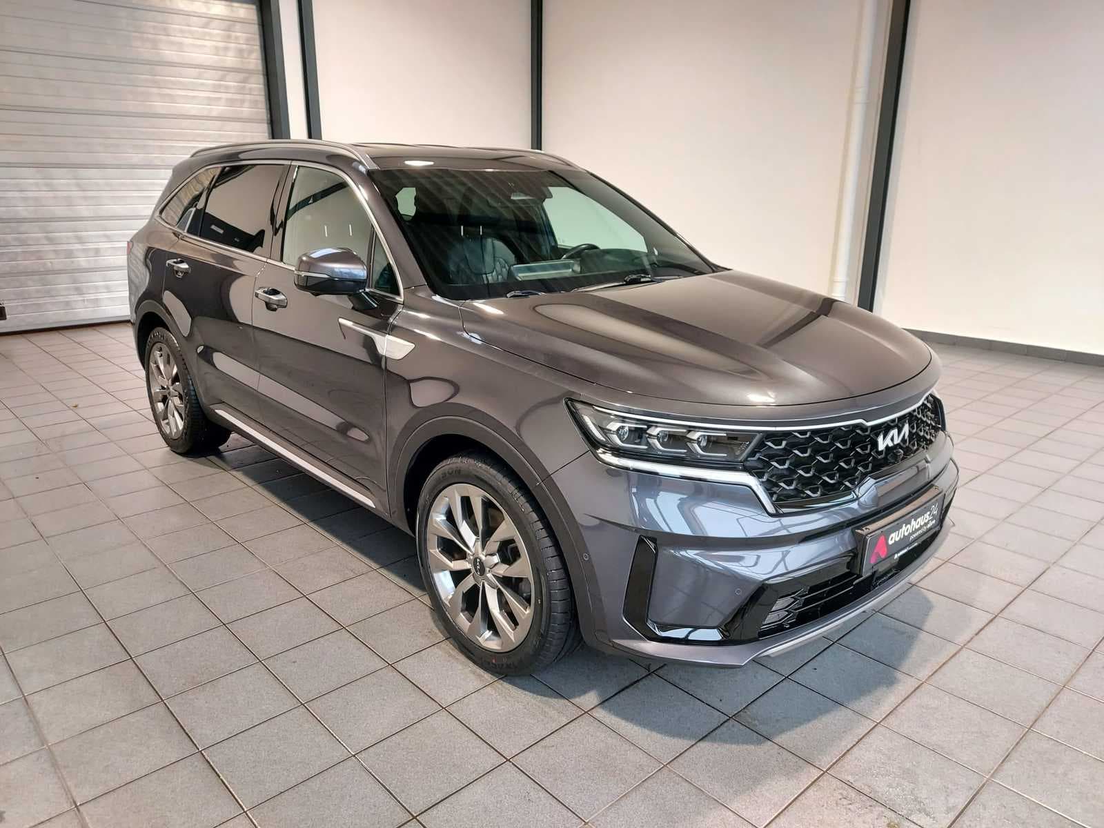 Kia Sorento SUV / Crossover / Geländewagen KIA Sorento 2.2 CRDi AWD Platinum DCT8 Sports Utility Vehicle #1