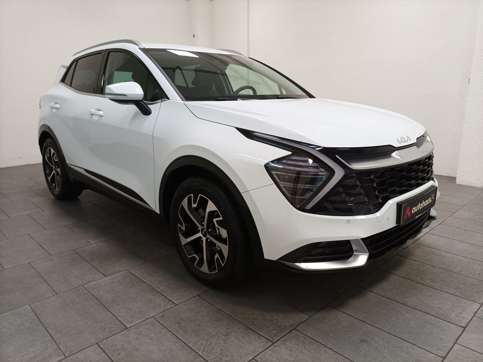 Kia Sportage SUV / Crossover / Geländewagen KIA Sportage 1.6 T-GDI EcoDynamics+ 118KW Spirit DCT Sports Utility Vehicle #1