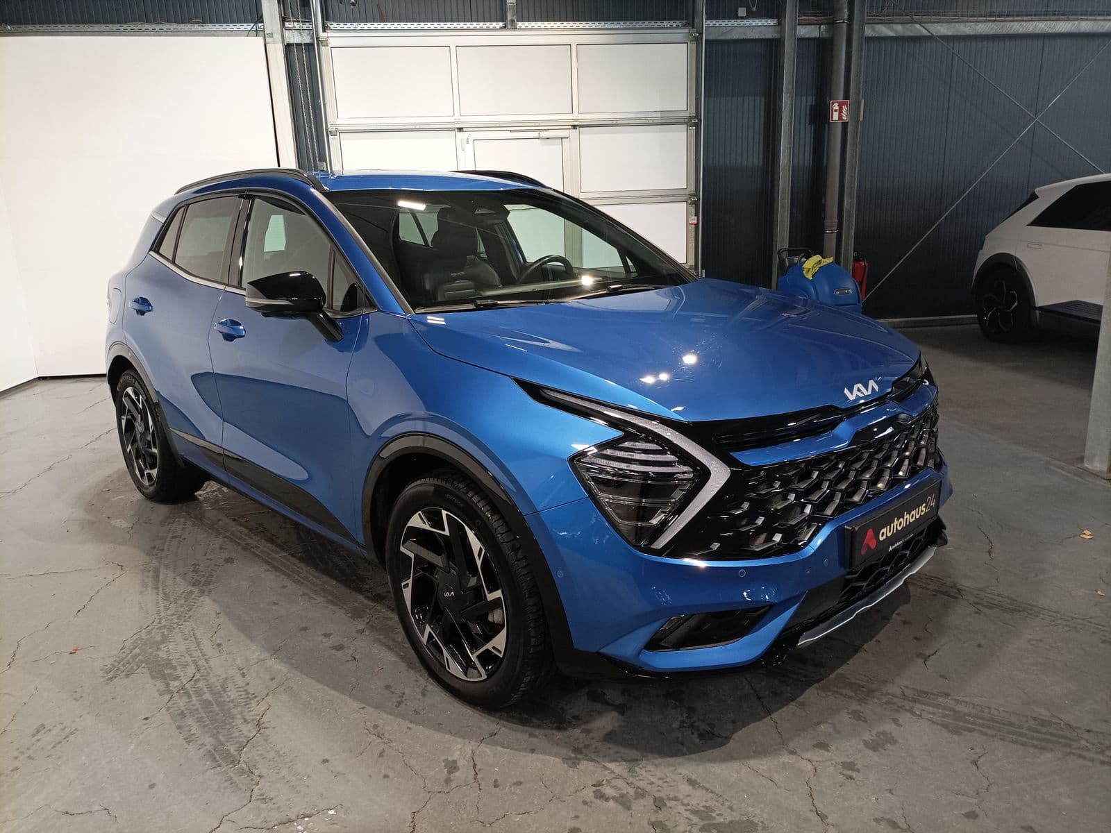 Kia Sportage SUV / Crossover / Geländewagen KIA Sportage 1.6 T-GDI Plug-in Hybrid Auto 4WD Sports Utility Vehicle #1